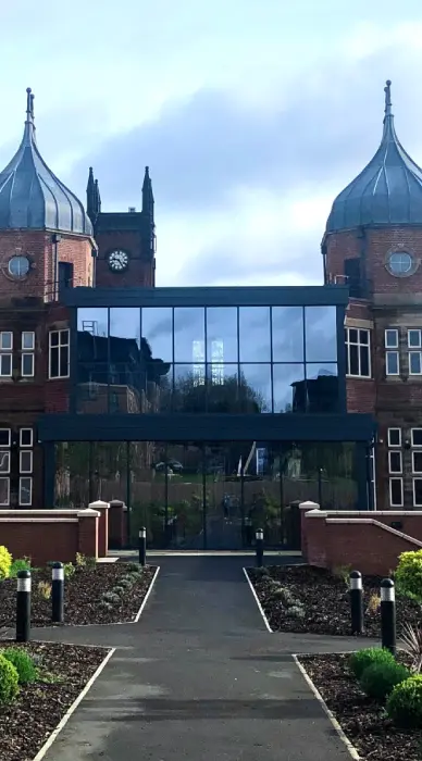 Aluminium entrance doors